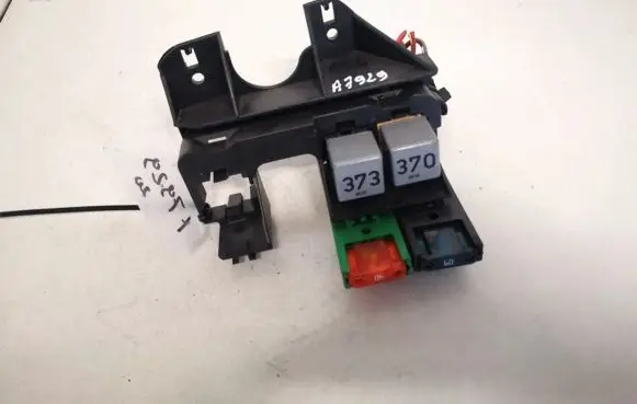 Audi A4 S4 B6 8E 8H Fuse box set 8e1937503
