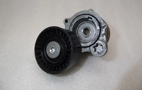 BMW 3 E90 E91 Alternator belt tensioner F237819