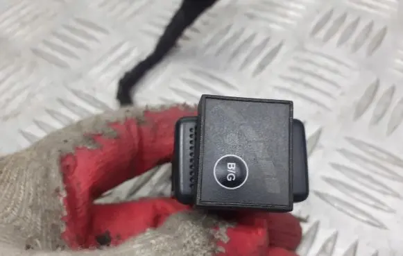 Subaru Legacy Other switches/knobs/shifts