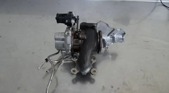 Volkswagen Polo VI Turbo 05C145704 16350034