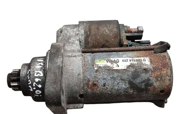 Volkswagen PASSAT B6 Starter motor 02Z911023G