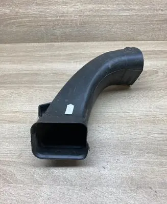 Peugeot 607 Air intake duct part 9635472080