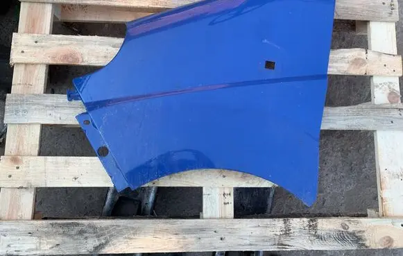 Renault Trafic II (X83) Fender
