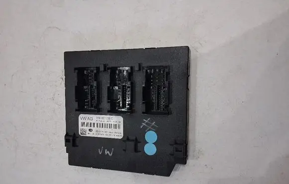 Volkswagen Golf VI Comfort/convenience module 1K0937086C