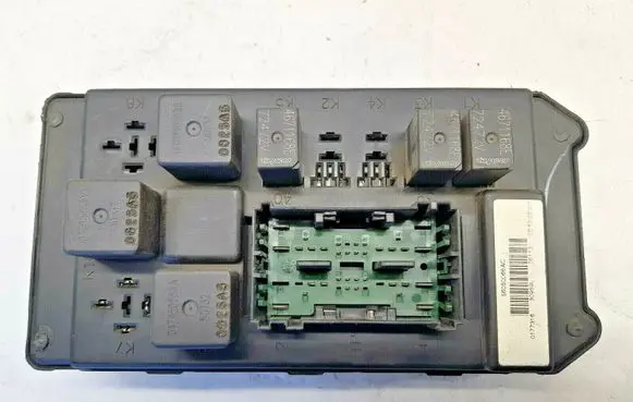 Jeep Grand Cherokee (WK) Alarm control unit/module 56038728AG nr1525
