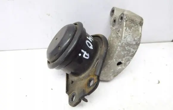 Volvo S40, V40 Engine mounting bracket 3618311