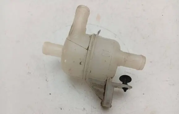 Opel Ampera Coolant expansion tank/reservoir 20951983