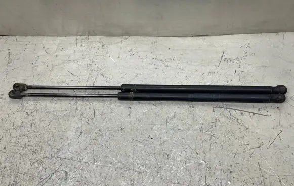 Opel Vectra C Tailgate/trunk strut/damper 13101335