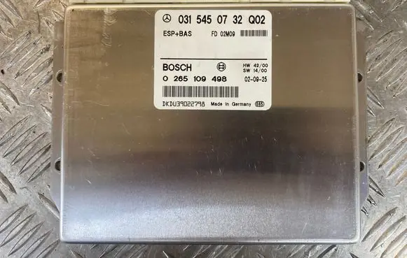 Mercedes-Benz E W210 ESP (stability system) control unit 0315450732 0265109498 DKDD39022798