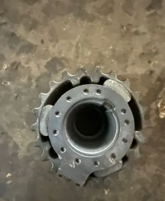 Audi A4 S4 B9 Fuel pump gear (pulley) 04L130101