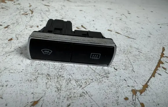 Ford S-MAX Windscreen/window heater switch BS7T18K574AA BS7T18K574