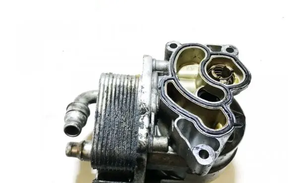 Engine oil radiator
