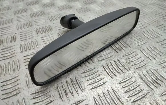 Rear view mirror (interior)