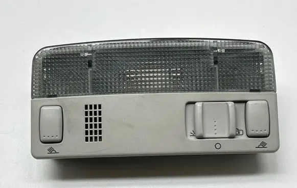 Volkswagen Transporter - Caravelle T5 Front seat light 3B0947105C