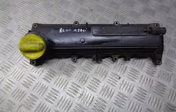 Renault Clio III Rocker cam cover 8200379908