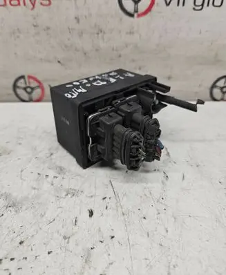 Alfa Romeo Mito Glow plug pre-heat relay 55199053 51299012C