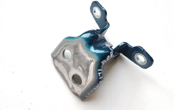 Renault Arkana Front door upper hinge 804003710R
