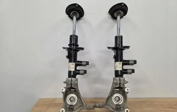 Volkswagen PASSAT B9 Front shock absorber/damper 5WA407257C
