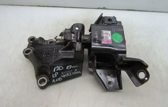Hyundai i20 (GB IB) Gearbox mounting bracket W171027