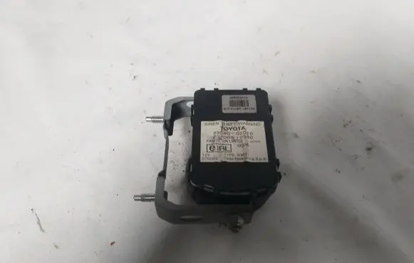 Toyota Avensis T250 Alarm system siren 8904002010 2370002540