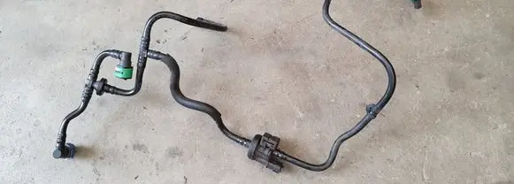 Ford Fiesta Fuel line pipe