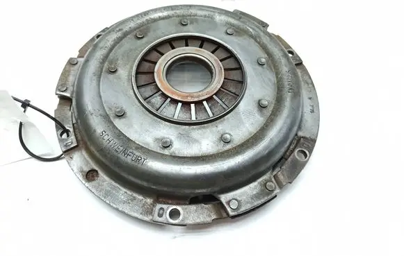 Mercedes-Benz COMPAKT W115 Pressure plate 