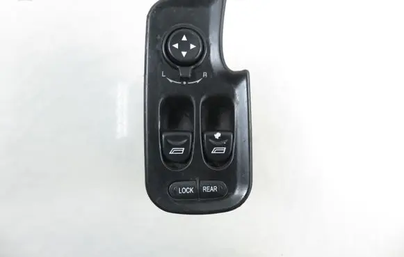 Alfa Romeo 147 Electric window control switch 60352600 735263176