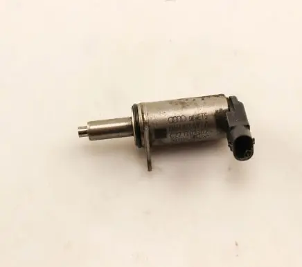 Audi A4 S4 B8 8K Camshaft vanos timing valve 06H103697A