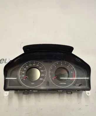 Volvo V70 Speedometer (instrument cluster) 69199660U 36000411 31254535AA
