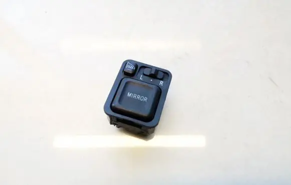 Honda Civic Wing mirror switch s5aj211m1