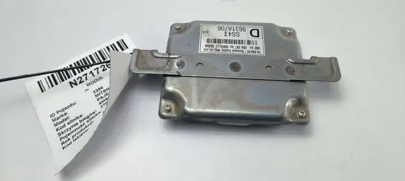 Mitsubishi Pajero Transfer box differential control unit 0084049 8631A706 SS4T