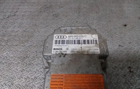Audi A3 S3 A3 Sportback 8P Airbag control unit/module 8P0959655C 0285001666