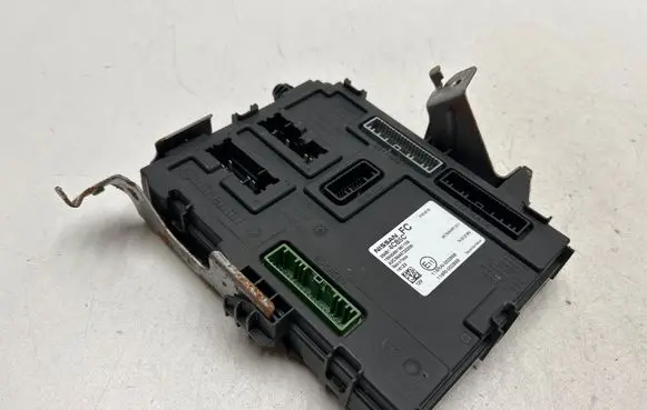 Nissan Qashqai Comfort/convenience module 284B14CB5C 116RI002869 A2C9944720200