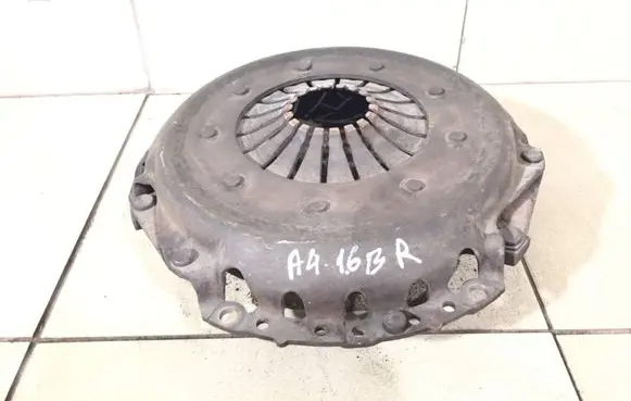 Audi A4 S4 B5 8D Pressure plate 