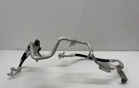 Mercedes-Benz EQA Air conditioning (A/C) pipe/hose A2438307800