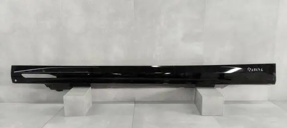 BMW 5 G60 G61 Front sill (body part) 51778084759