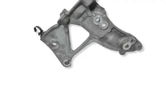Ford C-MAX II Generator/alternator bracket 9653249480