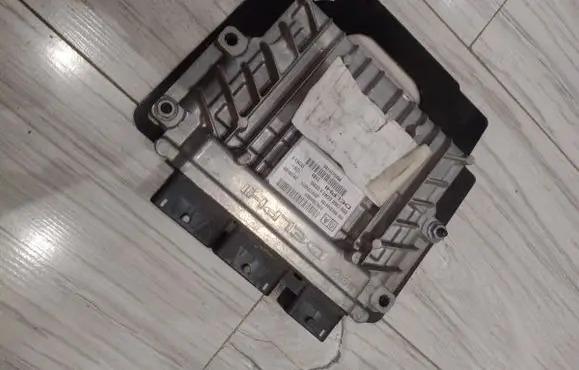 Peugeot 308 Engine control unit/module ECU 9663548180