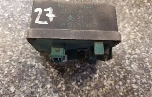 Peugeot 607 Glow plug pre-heat relay 9639912580