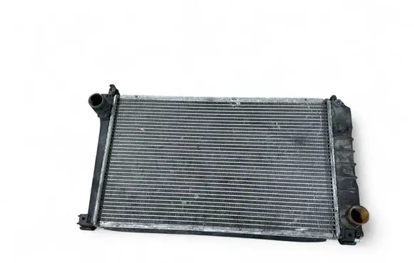 BMW 7 E32 Coolant radiator