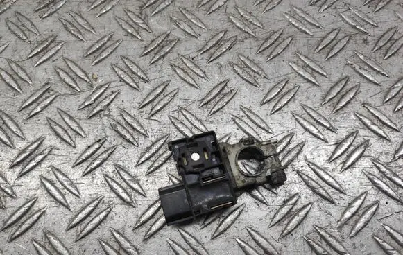 Nissan Qashqai Negative earth cable (battery)