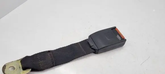 Opel Kadett E Rear seatbelt buckle 90053119