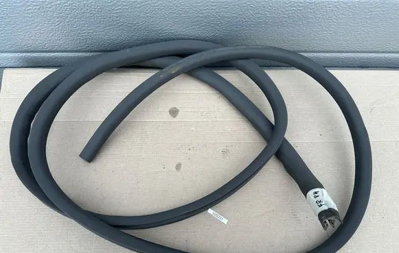 Nissan King Cab, Navara Front door rubber seal 76921VK200