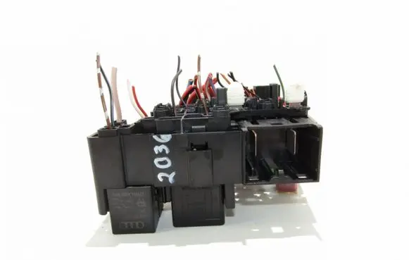 Skoda Octavia Mk3 (5E) Fuse module 5Q0937615C