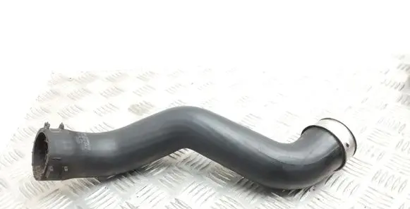 Audi A4 S4 B7 8E 8H Intercooler hose/pipe 8E0145737F