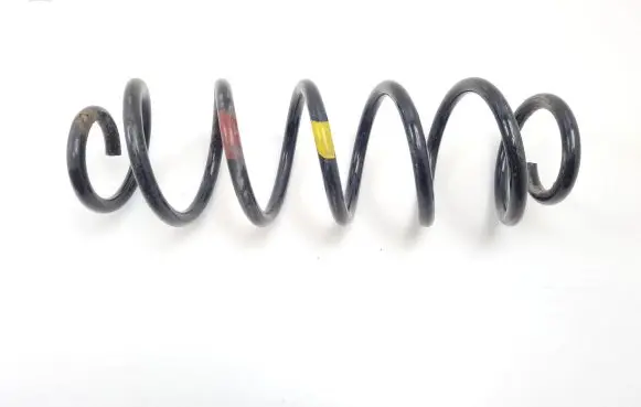 Toyota Prius (XW50) Rear coil spring