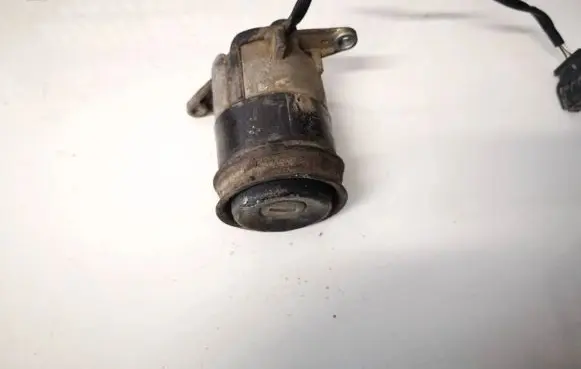Audi A6 S6 C4 4A Tailgate exterior lock 