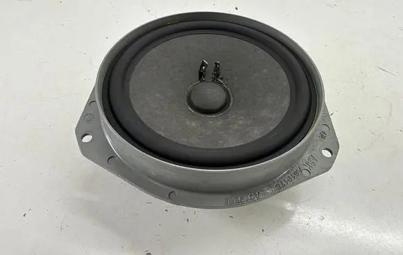 Alfa Romeo Stelvio Rear door speaker 50564039