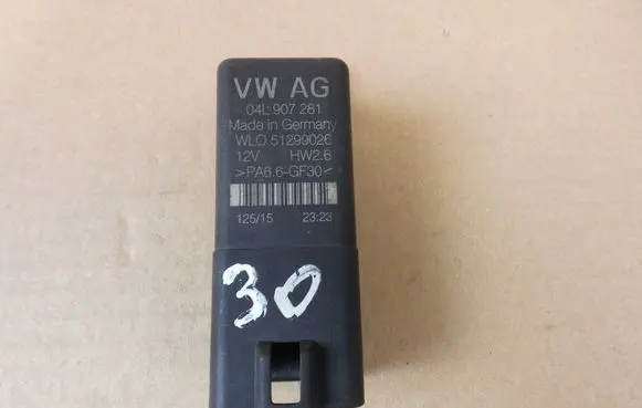 Volkswagen Polo V 6R ABS relay 04L907281 12515 51299026