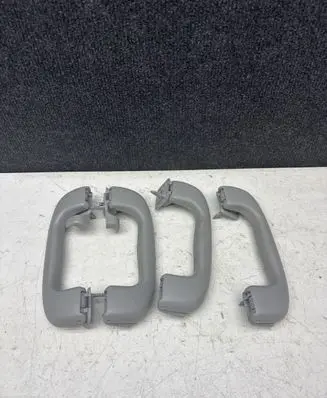 Opel Zafira C A set of handles for the ceiling 5354924